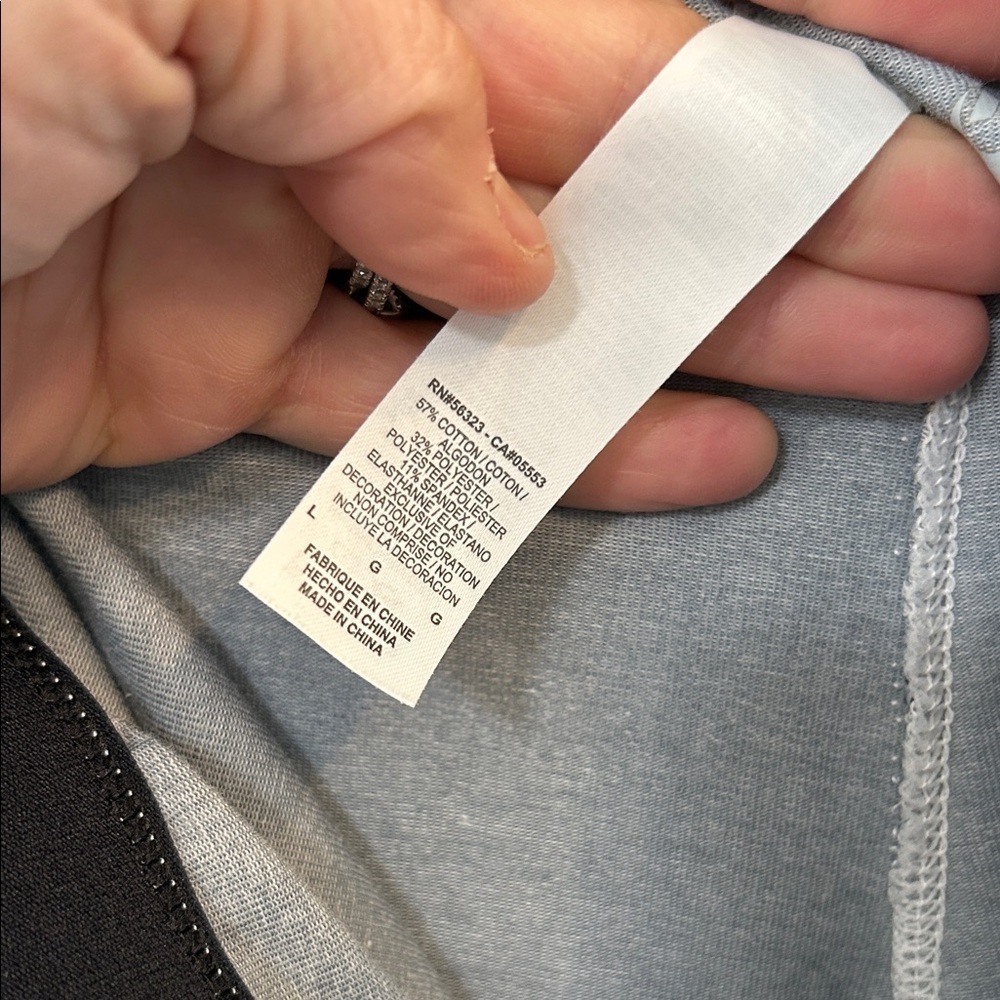 Nike Women’s Leggings - Black and White Stripes Size Large - Picture 4 of 5